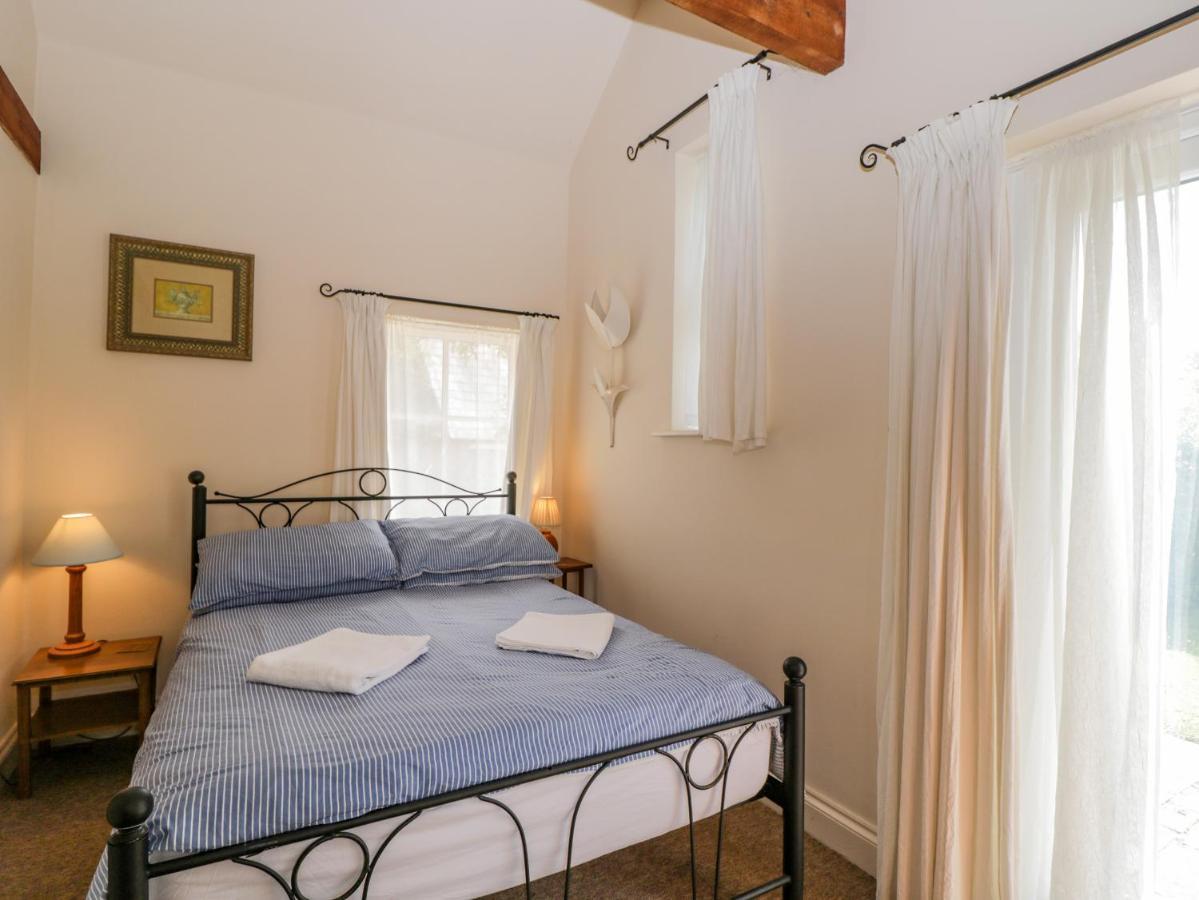 Parkfield Cottage Sturminster Marshall Zewnętrze zdjęcie